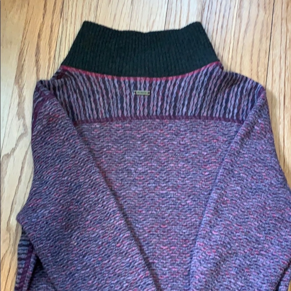 Prana Sweater - Picture 3 of 3